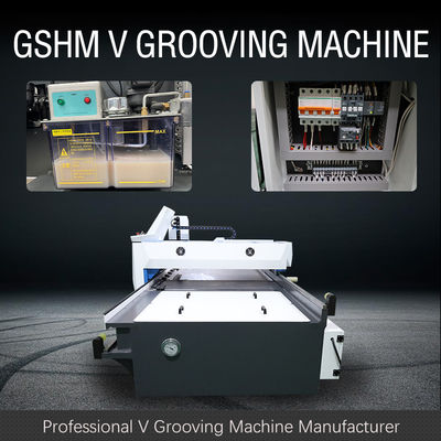 آلة قطع اللافتات CNC V آلة الحز الأوتوماتيكية الهيدروليكية V 1240